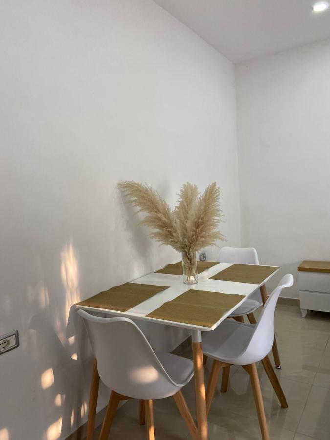Ksamil Guest House Dea Екстер'єр фото